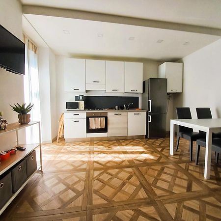 Domus Mea Lägenhet Domodossola Exteriör bild
