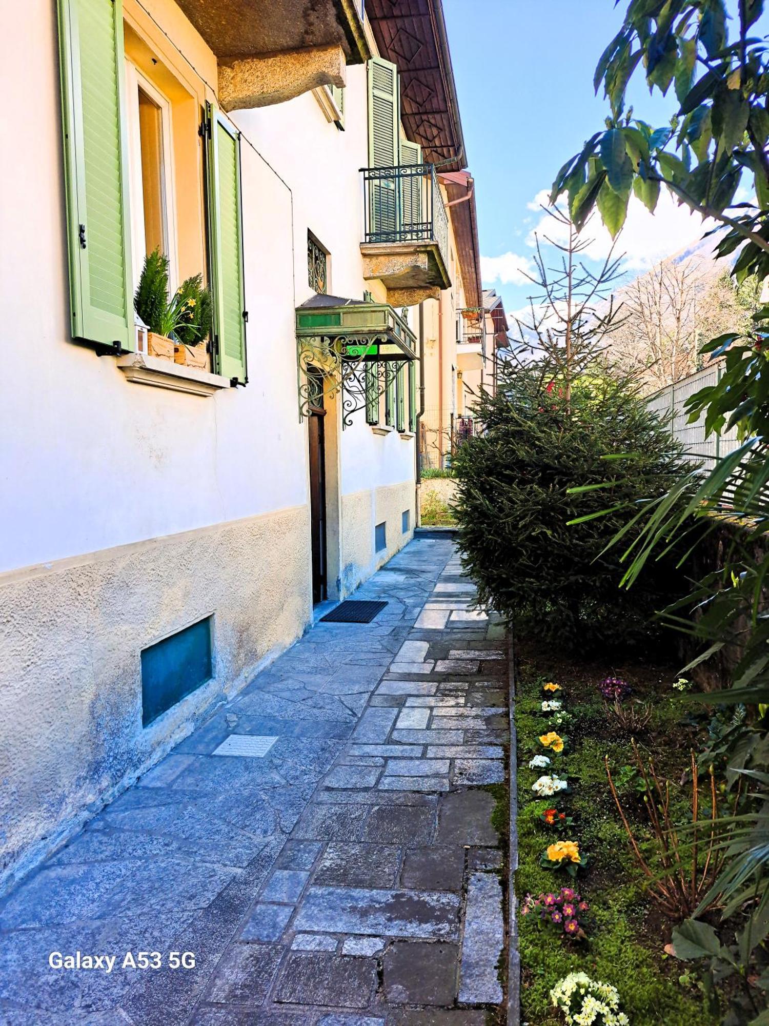 Domus Mea Lägenhet Domodossola Exteriör bild
